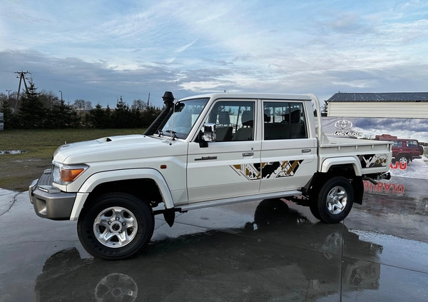 Toyota Land Cruiser cena 269000 przebieg: 25, rok produkcji 2022 z Wieleń małe 172